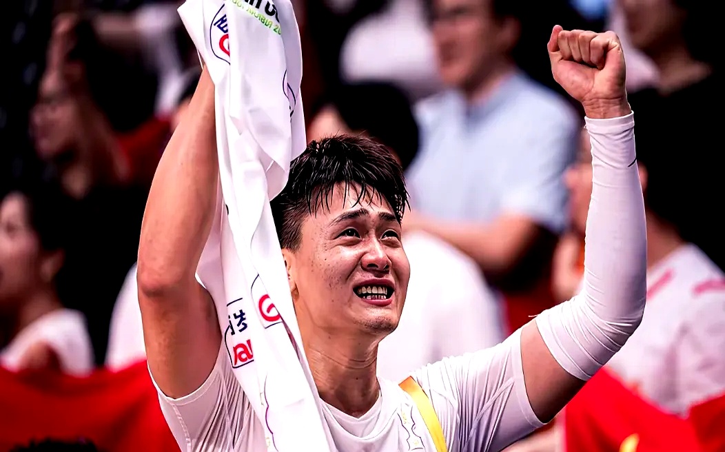 赛地聚焦：亚冠关键时刻热度飙升，深圳男篮造点机会，引发热议，纪律约束更严格(2024亚冠篮球最新消息)