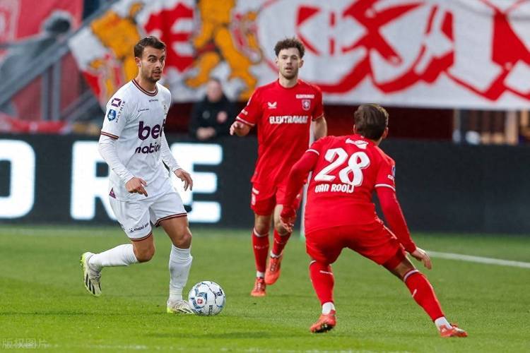 关于集结日荷甲焦点战，底特律活塞豪取连胜，信心回归，赛程密集仍需轮换的信息