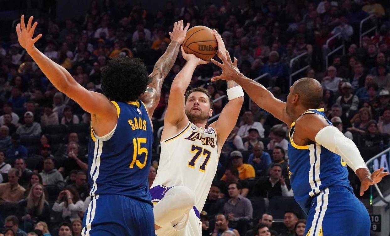 新奥尔良鹈鹕转会期造点机会转会期新疆广汇备战NBA常规赛，这操作让人直呼：波尔图更衣室发声备战西甲 